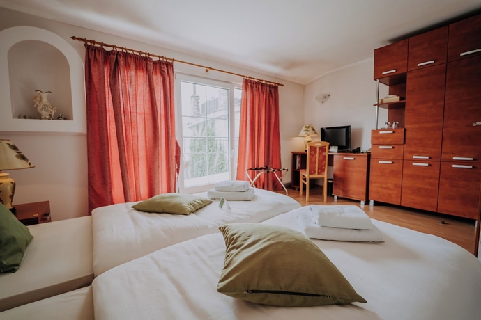 Imagen de la habitación del Hotel D&aacute;lia Dependance***. Foto 6