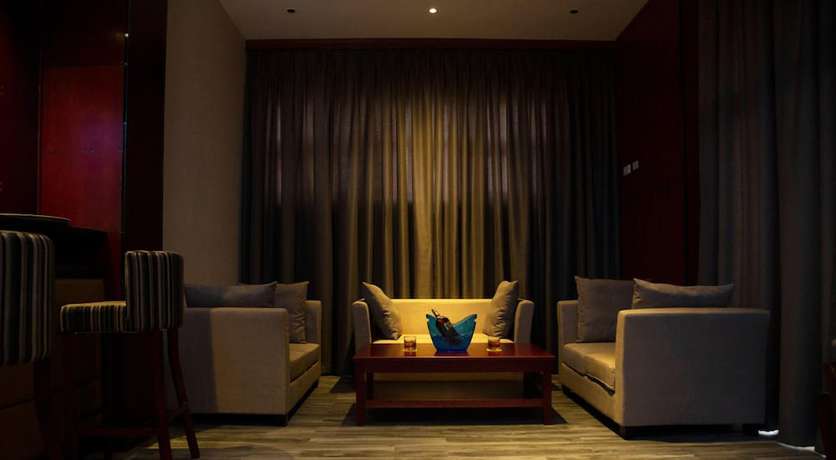 Imagen de la habitación del Hotel Daamat. Foto 9