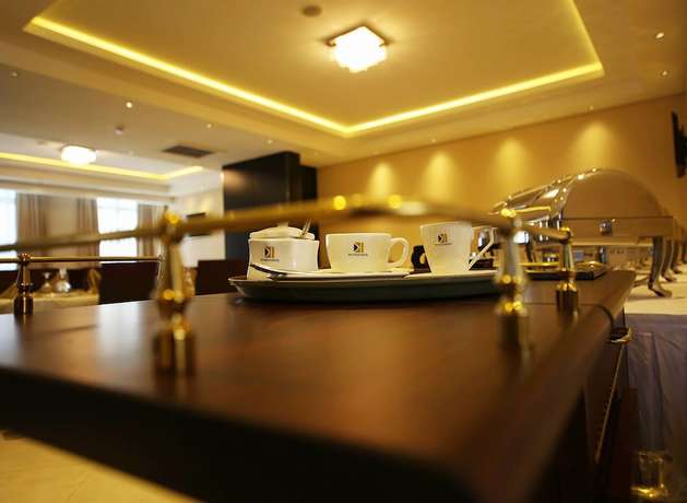 Imagen del bar/restaurante del Hotel Daamat. Foto 3