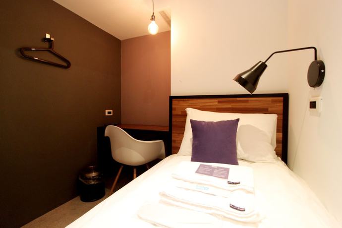 Imagen de la habitación del Hotel Daan Park - Hostel. Foto 3