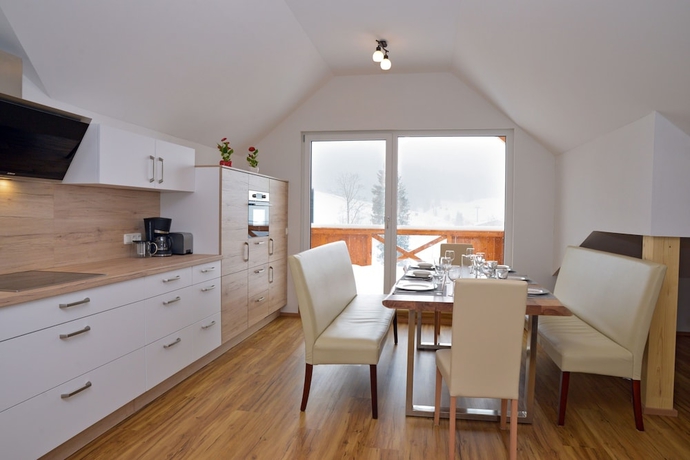 Imagen de la habitación del Hotel Dachsteinresort. Foto 18