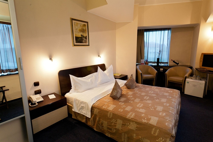 Imagen de la habitación del Hotel Dacia, Bucarest. Foto 8