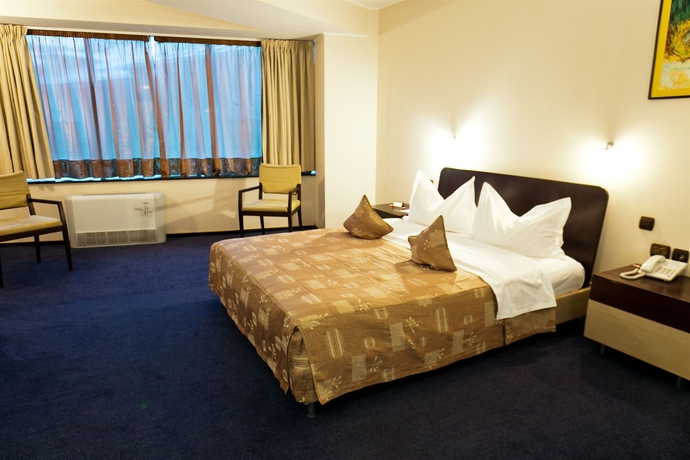 Imagen de la habitación del Hotel Dacia, Bucarest. Foto 10