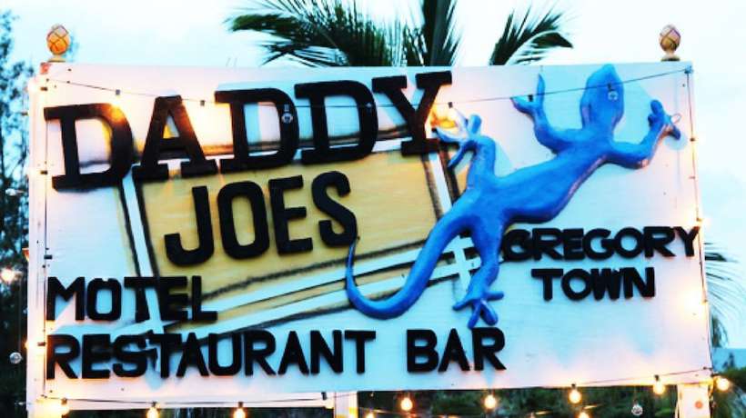 Imagen del bar/restaurante del Hotel Daddy Joes. Foto 7