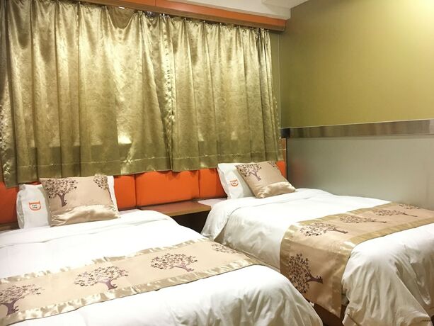 Imagen de la habitación del Hotel Dadol. Foto 15