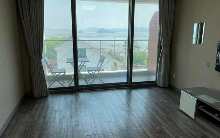 Imagen de la habitación del Hotel Daebudo Ocean Ville Pension. Foto 15