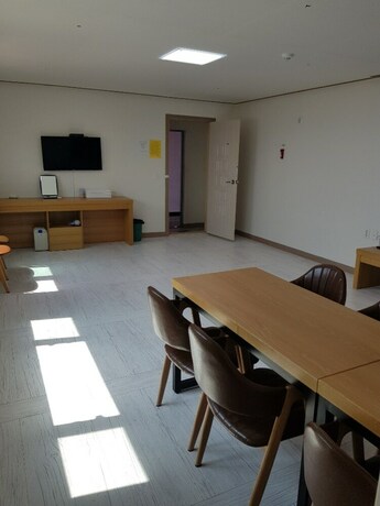 Imagen de la habitación del Hotel Daecheon 323 Condo. Foto 21
