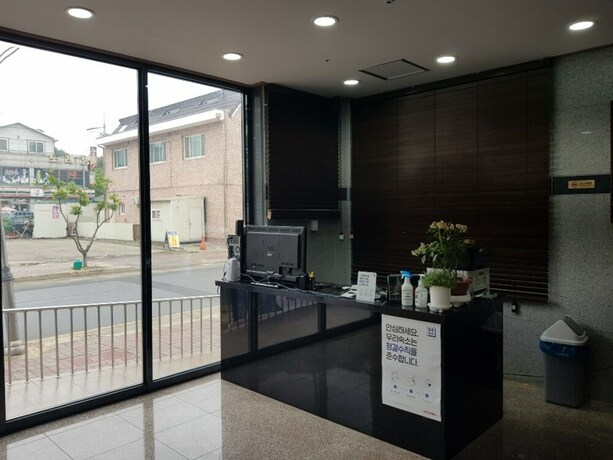 Imagen de los interiores del Hotel Daecheon 323 Condo. Foto 34