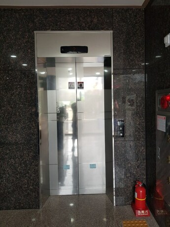 Imagen de los interiores del Hotel Daecheon 323 Condo. Foto 35