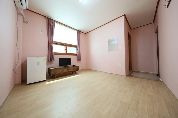 Imagen de la habitación del Hotel Daecheon Garim Pension. Foto 14