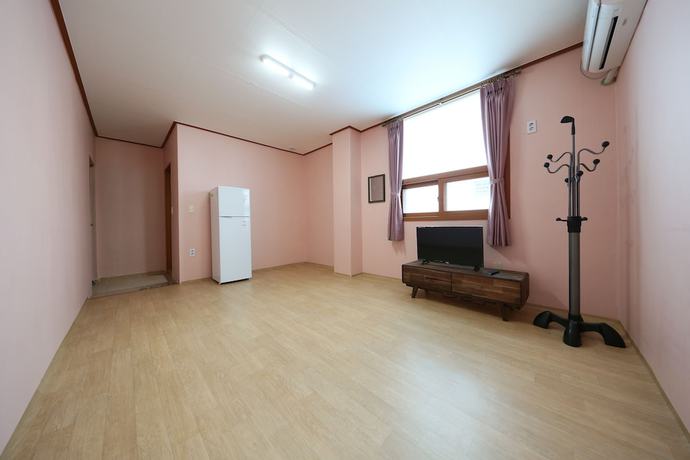 Imagen de la habitación del Hotel Daecheon Garim Pension. Foto 16