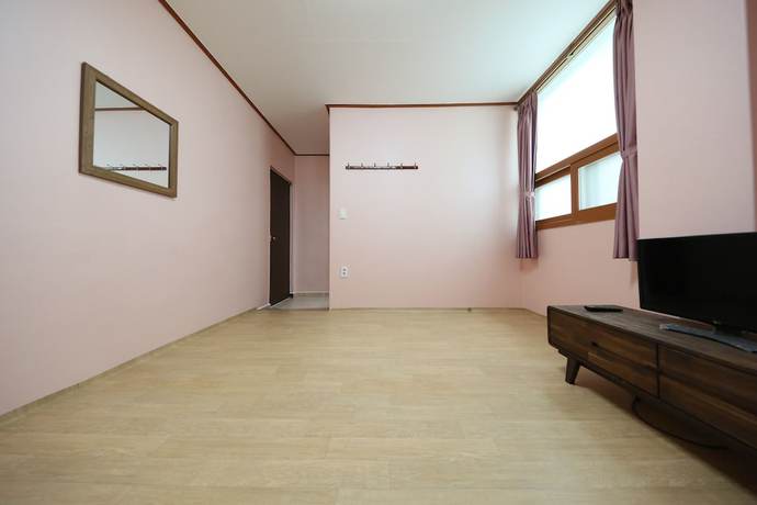 Imagen de la habitación del Hotel Daecheon Garim Pension. Foto 18