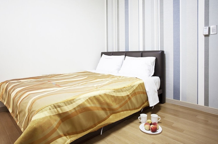 Imagen de la habitación del Hotel Daecheon SN. Foto 13