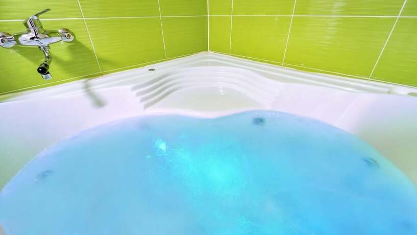 Imagen de la habitación del Hotel Daecheon Swiss Chalet Spa Pension. Foto 11