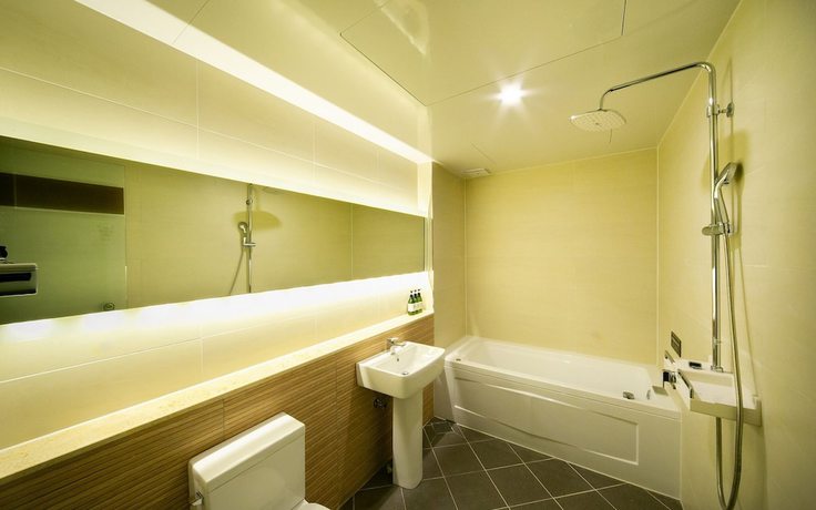 Imagen de la habitación del Hotel Daegu Bangogae Goblin. Foto 18