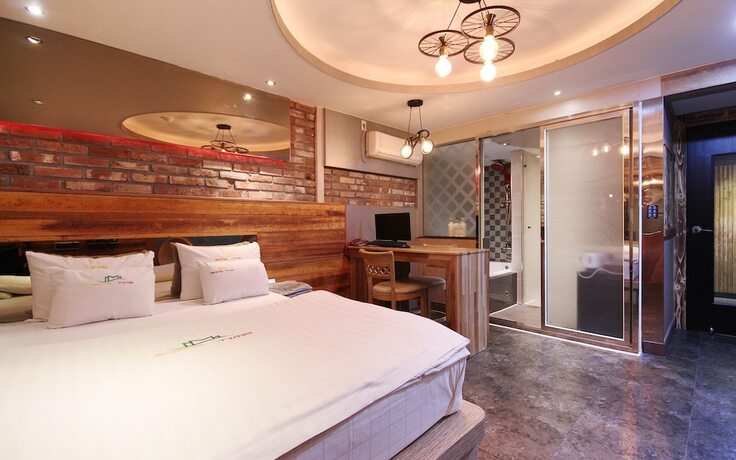 Imagen de la habitación del Hotel Daegu Bible Summer Time. Foto 14