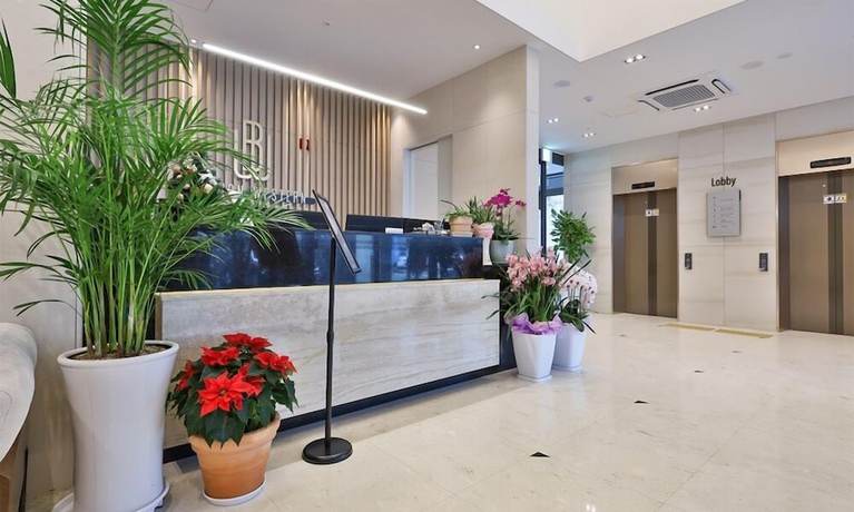 Imagen de los interiores del Hotel Daegu Billion Western. Foto 20