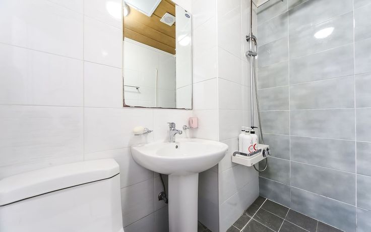 Imagen de la habitación del Hotel Daegu Boutique Zenith. Foto 19
