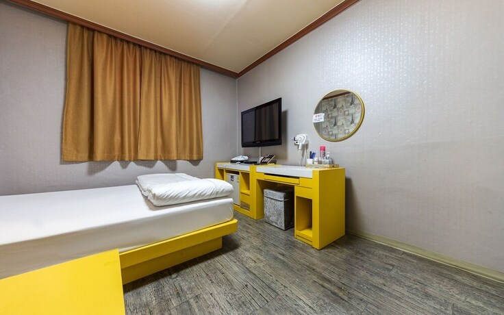 Imagen de la habitación del Hotel Daegu Daemyeongdong Greenville. Foto 25