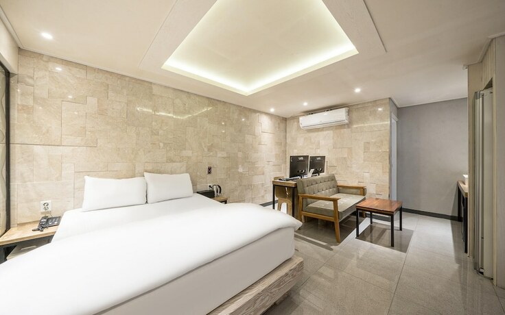Imagen de la habitación del Hotel Daegu Dongcheon-dong A4. Foto 16