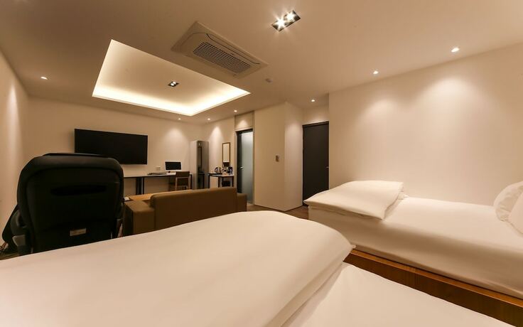 Imagen general del Hotel Daegu Dongcheondong Glam. Foto 15