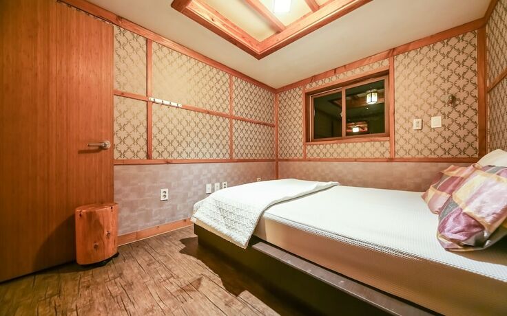 Imagen general del Hotel Daegu Dongchon Hill. Foto 12