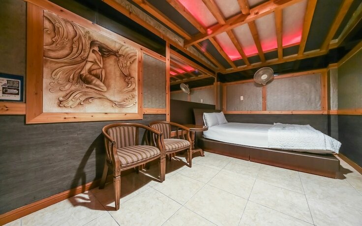 Imagen de la habitación del Hotel Daegu Dongchon Hill. Foto 18