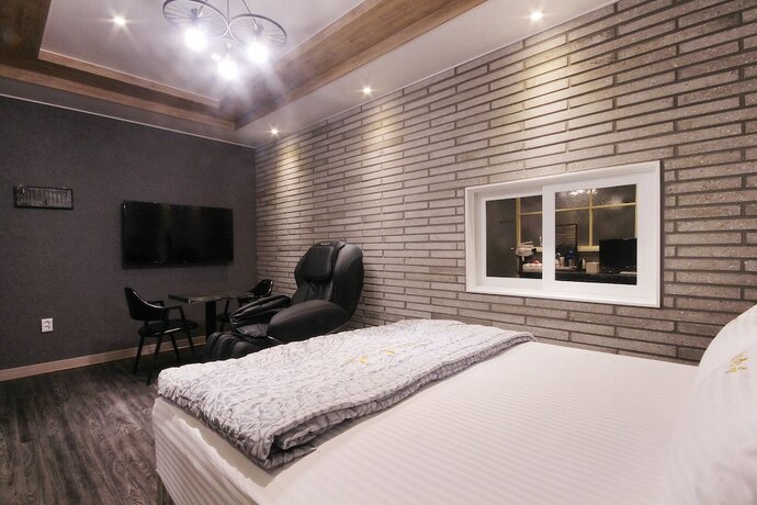 Imagen de la habitación del Hotel Daegu Dongdaegu Station Haru. Foto 16