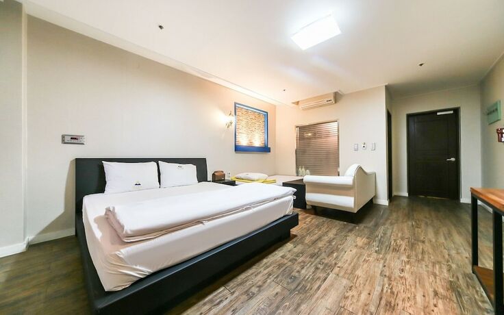 Imagen de la habitación del Hotel Daegu Dongdaegu Station In The. Foto 18