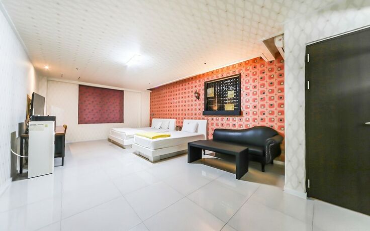 Imagen de la habitación del Hotel Daegu Dongdaegu Station In The. Foto 21