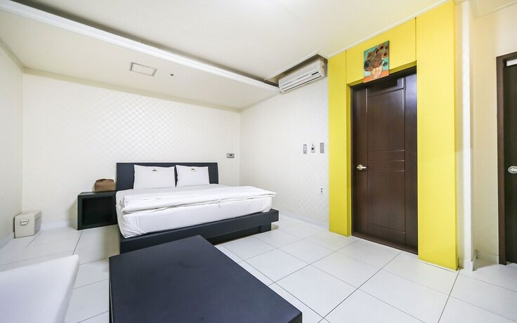 Imagen de la habitación del Hotel Daegu Dongdaegu Station In The. Foto 23