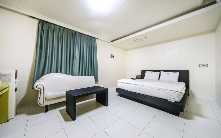 Imagen de la habitación del Hotel Daegu Dongdaegu Station In The. Foto 27