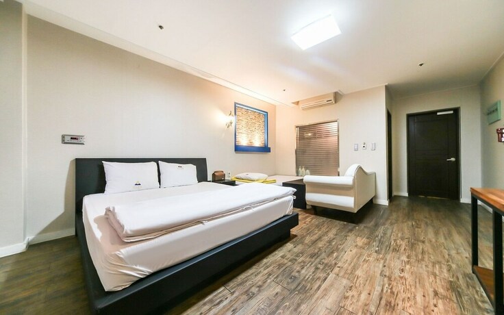Imagen de la habitación del Hotel Daegu Dongdaegu Station In The. Foto 29