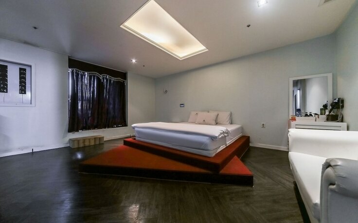 Imagen de la habitación del Hotel Daegu Dongdaegu Station In The. Foto 31