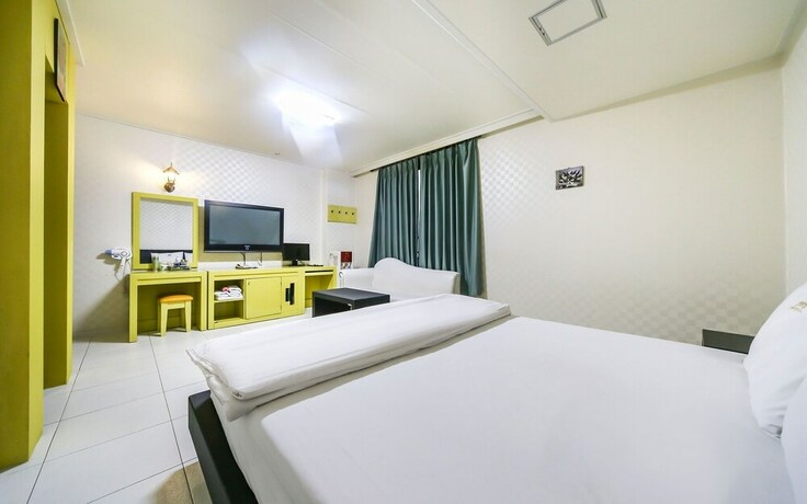 Imagen de la habitación del Hotel Daegu Dongdaegu Station In The. Foto 32