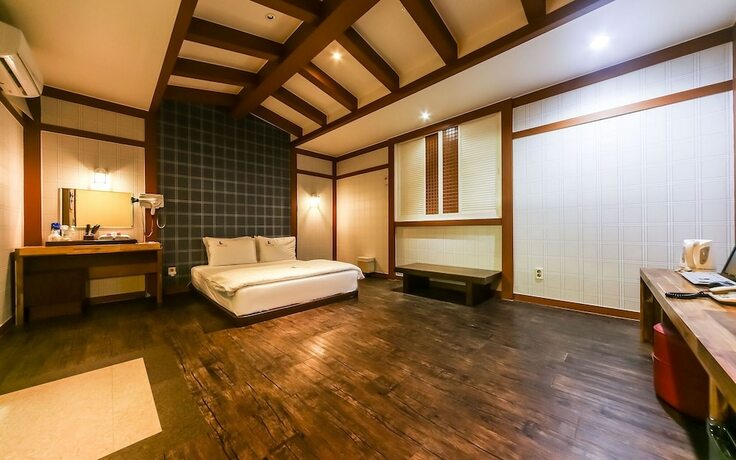Imagen de la habitación del Hotel Daegu Dongdaegu Station Leaders. Foto 14