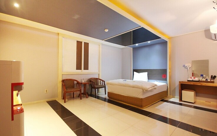 Imagen de la habitación del Hotel Daegu Dongdaegu Station Leaders. Foto 20