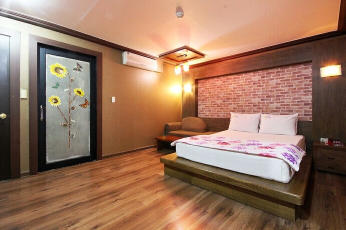 Imagen de la habitación del Hotel Daegu Dongdaegu Station Ocean. Foto 25