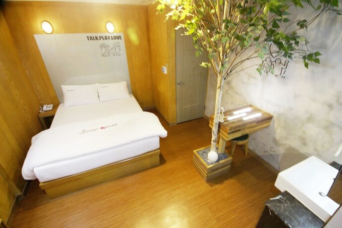 Imagen general del Hotel Daegu Dongseongno Jeep. Foto 9