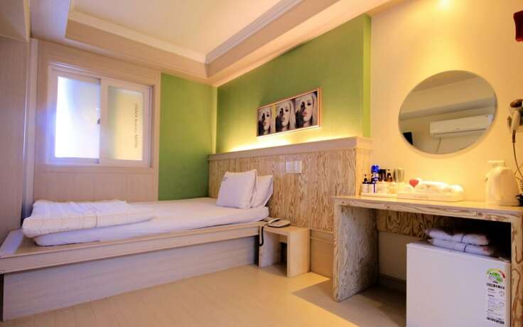Imagen general del Hotel Daegu Dongseong-ro Cozaza. Foto 2