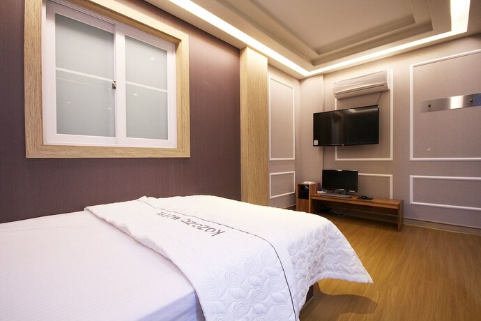 Imagen general del Hotel Daegu Dongseong-ro Cozaza. Foto 9