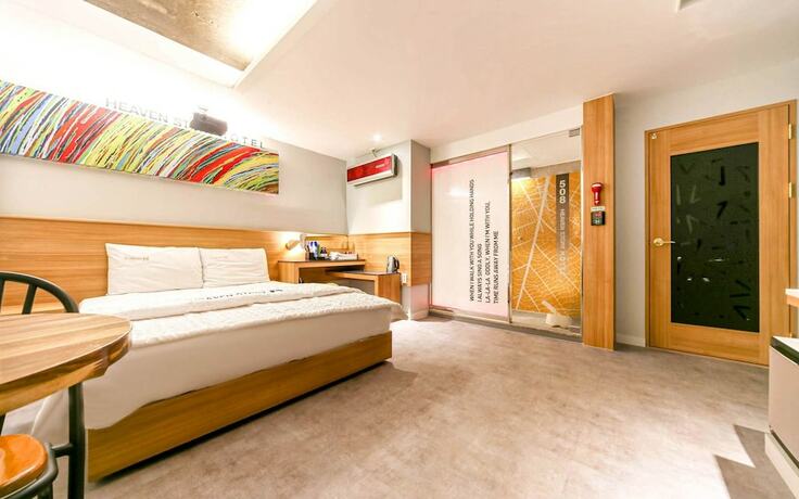 Imagen de la habitación del Hotel Daegu Dongseong-ro Heaven Story. Foto 14