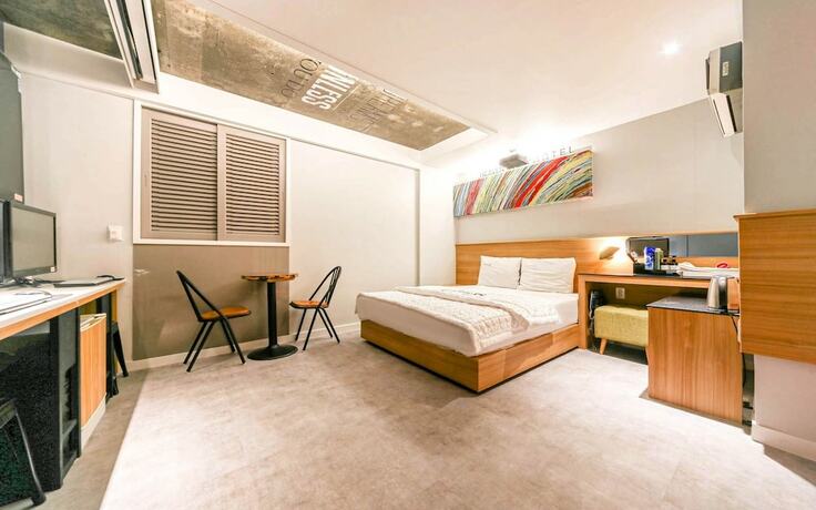 Imagen de la habitación del Hotel Daegu Dongseong-ro Heaven Story. Foto 16