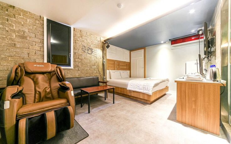 Imagen general del Hotel Daegu Dongseong-ro Heaven Story. Foto 4