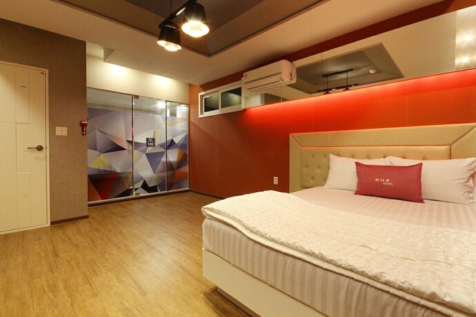 Imagen general del Hotel Daegu Okpo In-us. Foto 5