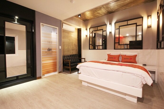 Imagen de la habitación del Hotel Daegu Seongseo IF. Foto 16