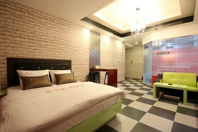 Imagen de la habitación del Hotel Daegu Wondaedong Washington. Foto 20