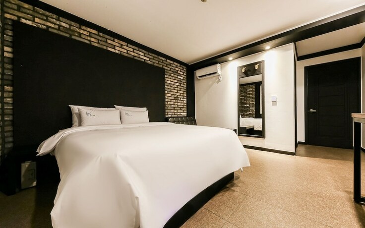 Imagen general del Hotel Daejeon Dunsan Ing. Foto 8