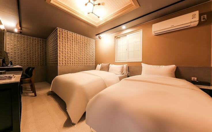 Imagen general del Hotel Daejeon Jungri Art Bin. Foto 2