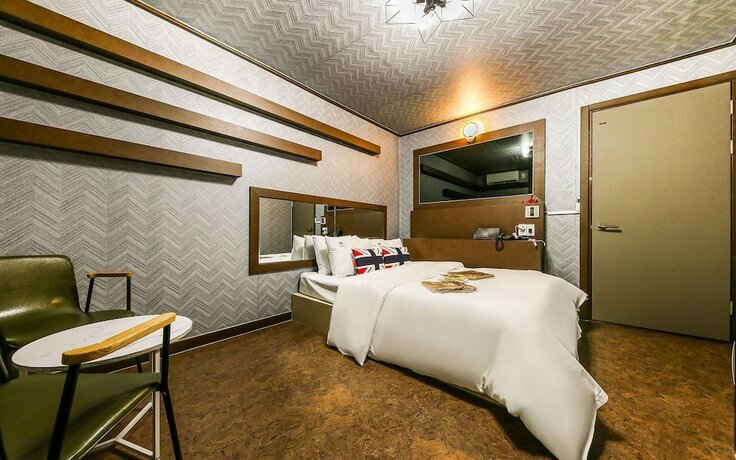 Imagen de la habitación del Hotel Daejeon Yongmun JNK Classic. Foto 19